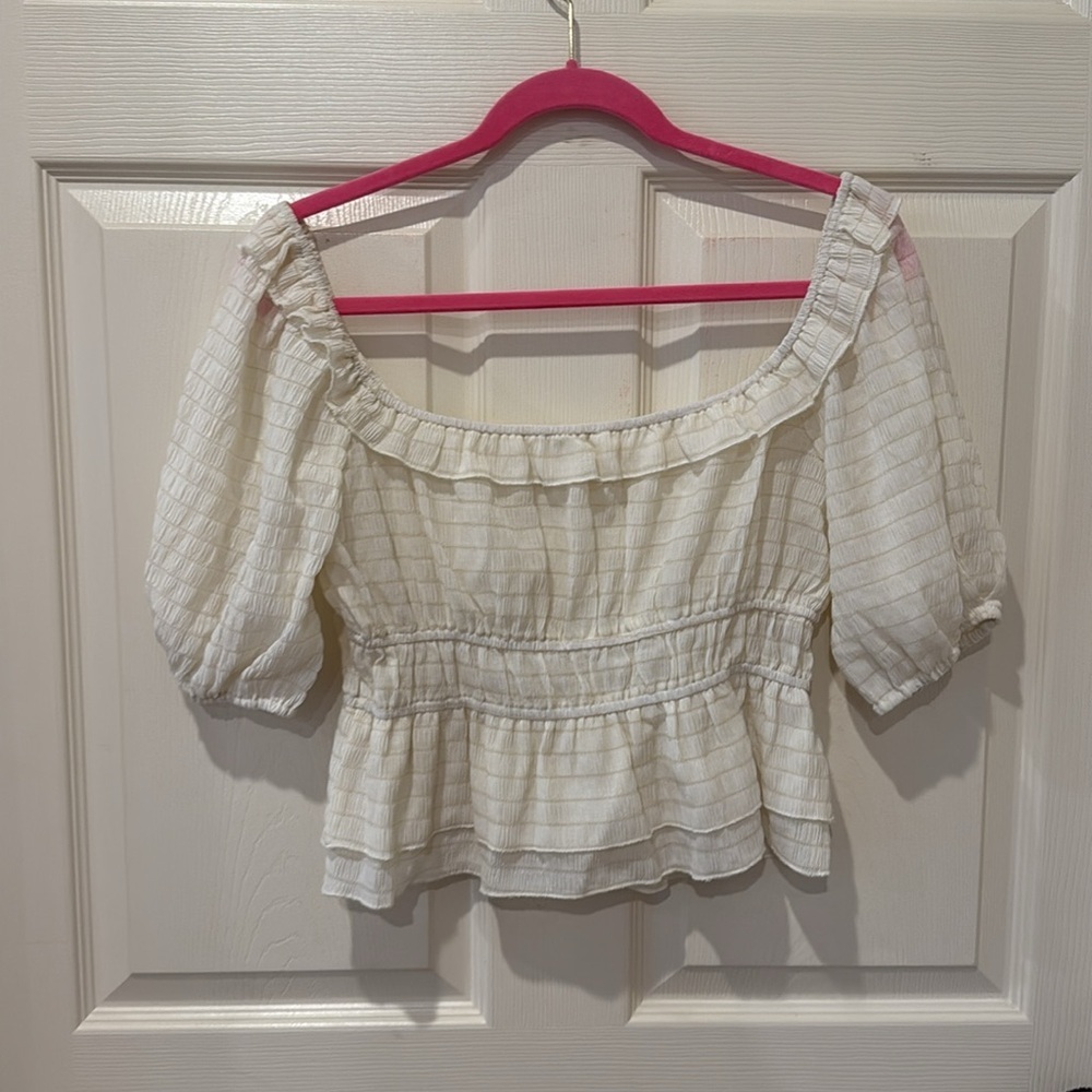 Lush cream cropped top, medium - Picture 8 of 9